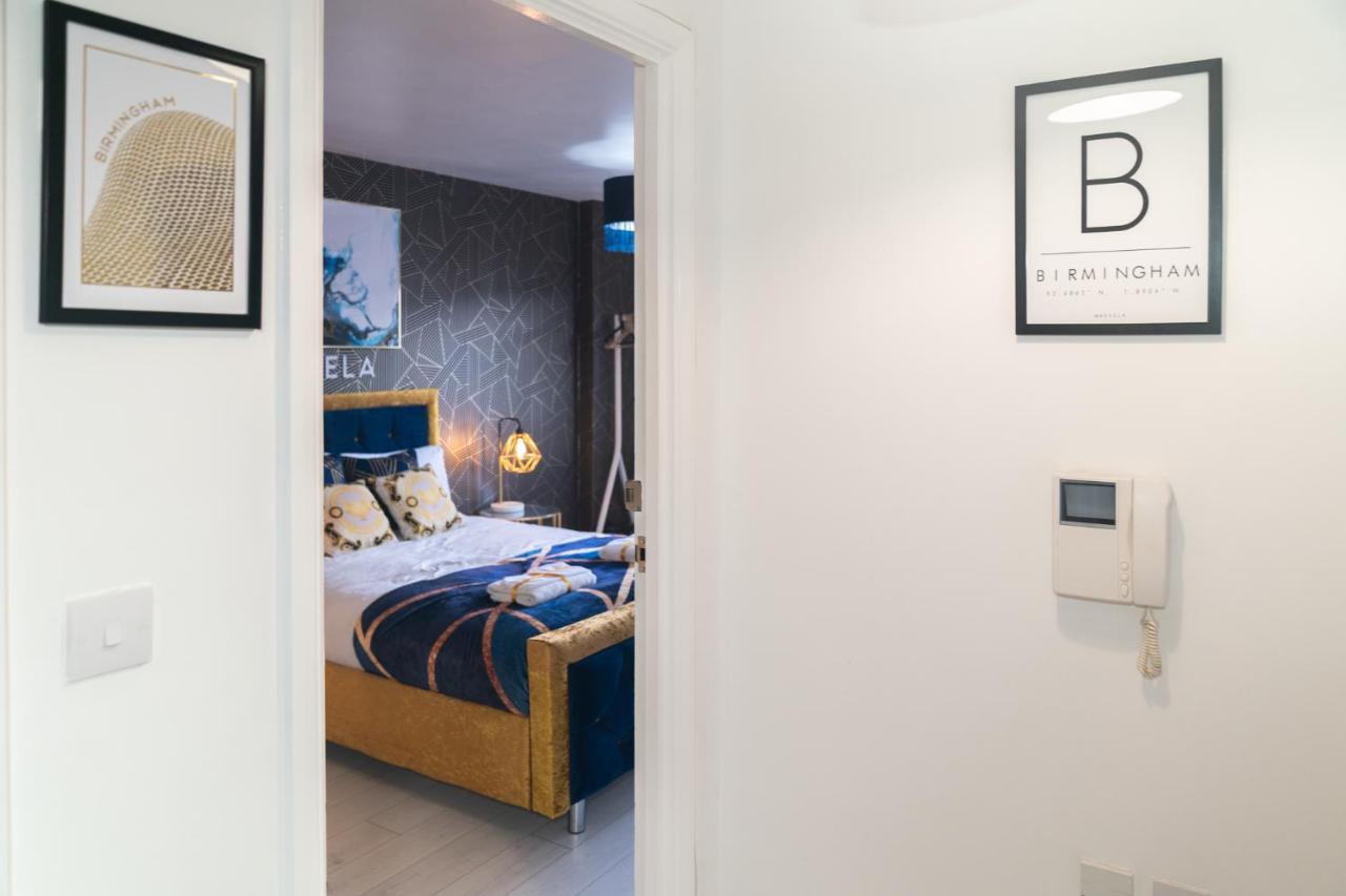 Maevela Apartments - Ultra Lavish Luxury 2 Bed Apartment City Centre - With Balcony - Free Secure Parking - Ps4 & Smart Tv'S Birmingham Kültér fotó