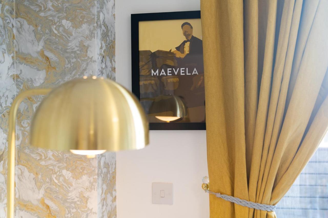 Maevela Apartments - Ultra Lavish Luxury 2 Bed Apartment City Centre - With Balcony - Free Secure Parking - Ps4 & Smart Tv'S Birmingham Kültér fotó