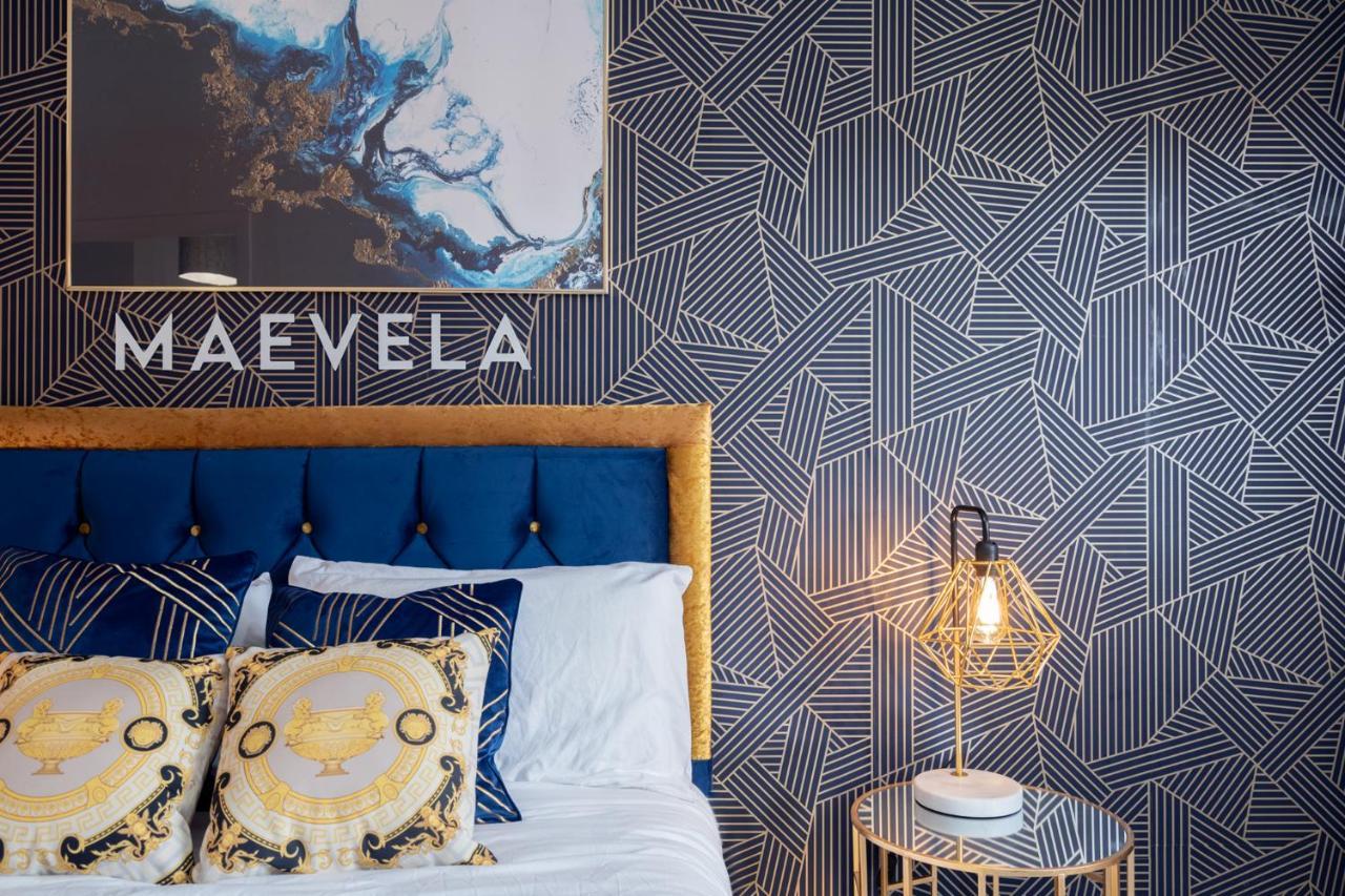Maevela Apartments - Ultra Lavish Luxury 2 Bed Apartment City Centre - With Balcony - Free Secure Parking - Ps4 & Smart Tv'S Birmingham Kültér fotó